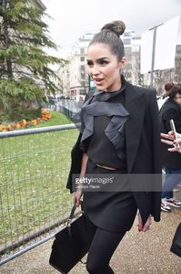 olivia-culpo-is-seen-arriving-at-giambattista-valli-fashion-show-picture-id514141562.jpg