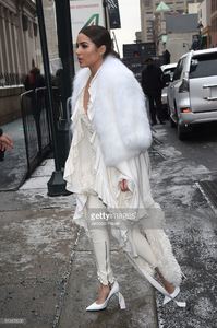olivia-culpo-is-seen-arrving-at-thomas-wylde-fashion-show-during-fall-picture-id510426030.jpg
