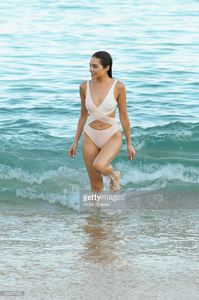 olivia-culpo-is-seen-during-the-me-cabo-resort-grand-reopening-party-picture-id538377202.jpg