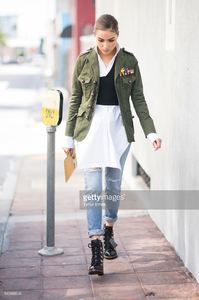 olivia-culpo-is-wearing-redone-denim-ports-1961-shirt-alc-cropped-top-picture-id540888246.jpg