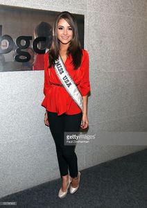 olivia-culpo-miss-usa-2012-attends-the-2012-charity-day-hosted-by-picture-id151787855.jpg