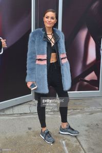 olivia-culpo-seen-out-in-soho-on-december-07-2016-in-new-york-new-picture-id628468454.jpg