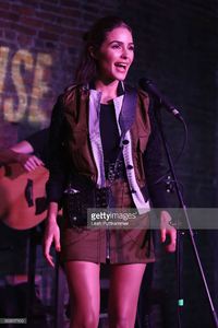 olivia-culpo-speaks-onstage-at-dsw-elle-happy-hour-event-celebrating-picture-id693917100.jpg