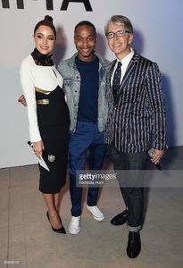 olivia-culpo-supima-design-competition-winner-jeffrey-taylor-and-vp-picture-id600638192.jpg