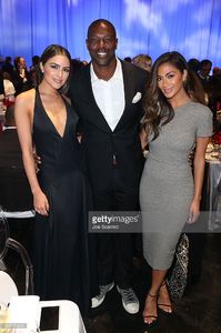 olivia-culpo-terrell-owens-and-nicole-scherzinger-attend-qatar-los-picture-id504760242.jpg