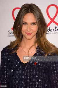 ophelie-meunier-attends-the-launch-of-the-2015-sidaction-held-at-the-picture-id536056820.jpg