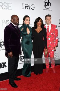 pageant-judges-former-nfl-player-emmitt-smith-miss-universe-2012-picture-id502113672.jpg