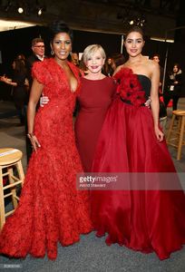 personality-tamron-hall-actress-florence-henderson-and-actress-olivia-picture-id509656146.jpg
