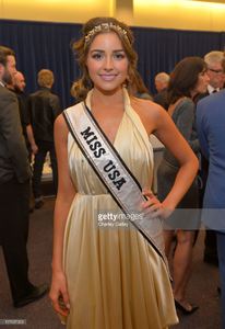 presenter-miss-usa-2012-olivia-culpo-arrives-at-the-american-giving-picture-id157937353.jpg