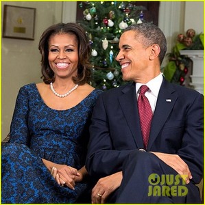 president-michelle-obama-share-christmas-photos-01.jpg