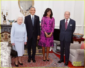 president-obama-michelle-obama-spend-time-with-royal-family-05.jpg