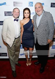 president-of-two-ten-neal-newman-miss-universe-2012-olivia-culpo-and-picture-id170078586.jpg