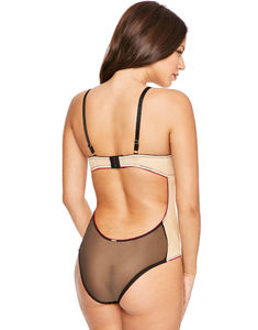 r711573-p743126-back.jpg