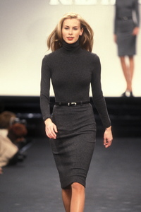 ralph-lauren-fw-1995-2.thumb.jpg.8a386498d456dba39669c98f59d9a49b.jpg