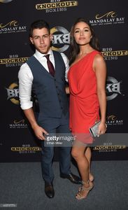 recording-artistactor-nick-jonas-and-miss-universe-2012-olivia-culpo-picture-id453717774.jpg