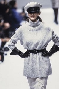 sportmax-fw-1992-2.thumb.JPEG.ede8538444b54a4bc044f9d27f9063c4.JPEG