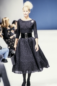 sportmax-fw-1995-2.thumb.jpg.b106c2e3423853586f33afd22e240e9e.jpg