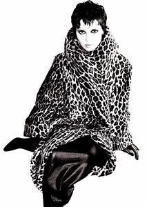 us_elle_sept_1995_17.thumb.jpg.a3e63416b7b972fae0412cb847dabb7c.jpg