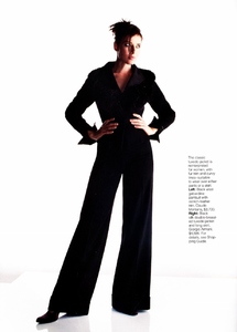 us_elle_sept_1996_79.thumb.jpg.592d76118d0df7f5115f06686a7c7aff.jpg