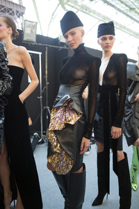 vauthier-hc-bks-m-rf17-0510.jpg