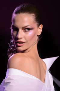 vauthier-hc-clp-rf17-0575.thumb.jpg.4791527af7c2915c1a2ecbd3172ca05f.jpg