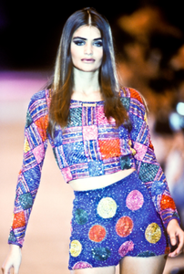versace-ss-1991-12.thumb.png.d6e765f07bf8ce2f867b4f501f36ae82.png