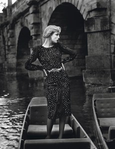 visualizingfashion_vogue-paris-february-2017-edie-campbell-by-alasdair-mclellan-05.jpg