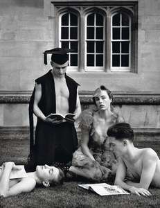 visualizingfashion_vogue-paris-february-2017-edie-campbell-by-alasdair-mclellan-13.jpg