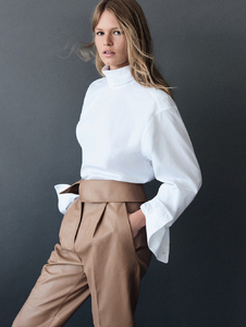 vogue-brazil-august-2017-anna-ewers-by-giampaolo-sgura-03.thumb.jpg.d660759c1023bccb40f8b6390c746853.jpg