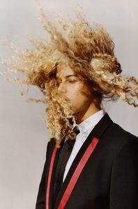 02_HUGO_FW17_Campaign_Olan_Prenatt-793x1200.jpg