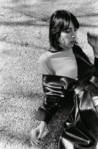 03_HUGO_FW17_Campaign_Jamie_Bochert-794x1200.jpg