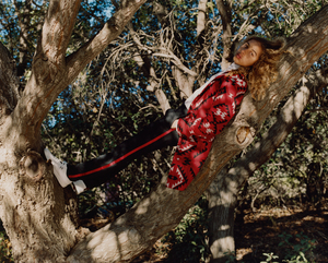 04_HUGO_FW17_Campaign_Olan_Prenatt.jpg