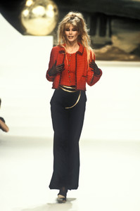 0_chanel-hc-ss-1994-1_html.thumb.JPEG.79c9fc9c06ef8c961fbe325ec6049b50.JPEG