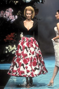 0_christian-dior-hc-ss-1996-1_html.thumb.JPEG.935ab5086bc9a712faed898b110a920f.JPEG