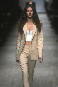 0_isaac-mizrahi-ss-1998-4_html.thumb.JPEG.ab4fcaef22d373d64803ca252c979ebf.JPEG