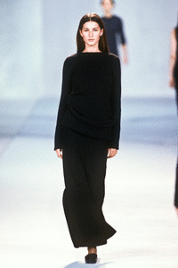 0_louis-vuitton-fw-1998-1_html.thumb.GIF.1b9dd917d6d697013e9e2c885fe3610a.GIF