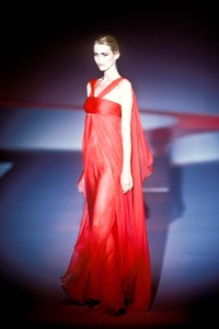 16_valentino-fw-1996-17_html.thumb.JPEG.367df93fff7f0bc91dfbd1b260d08687.JPEG