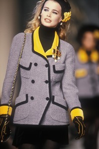 1_chanel-fw-1990-2_html.thumb.JPEG.46aa6300309ef06e070874eb863d4fe3.JPEG