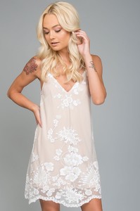 25031d01-white-3.jpg