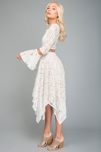 25196d-white-4.jpg