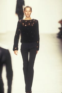 2_calvin-klein-fw-1999-3_html.thumb.JPEG.7993291631ef809460174e3210a853da.JPEG