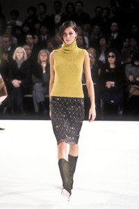 2_cerruti-fw-1999-3_html.thumb.JPEG.c521f18251d8fec1cea59a5f0f749aea.JPEG