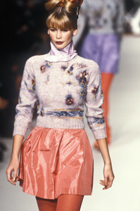 3_chloe-fw-1994-4_html.thumb.JPEG.adf76e9a7c72ac136c76db893c58b089.JPEG