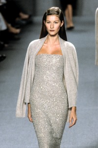 3_halston-fw-1998-4_html.thumb.JPEG.91996d33cbc2cb31347103ca0dcc02f4.JPEG