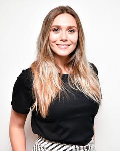 48677788_elizabeth-olsen-07.jpg