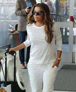 48844412_48840700_eva-longoria-15.jpg