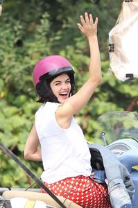 48919468_lucy-hale-03.jpg