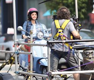 48919581_lucy-hale-32.jpg