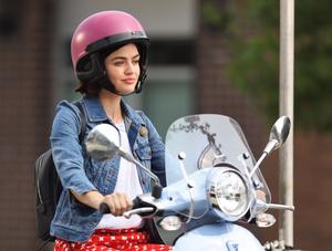 48919590_lucy-hale-36.jpg
