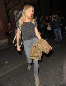 48919806_sienna-miller-10.jpg